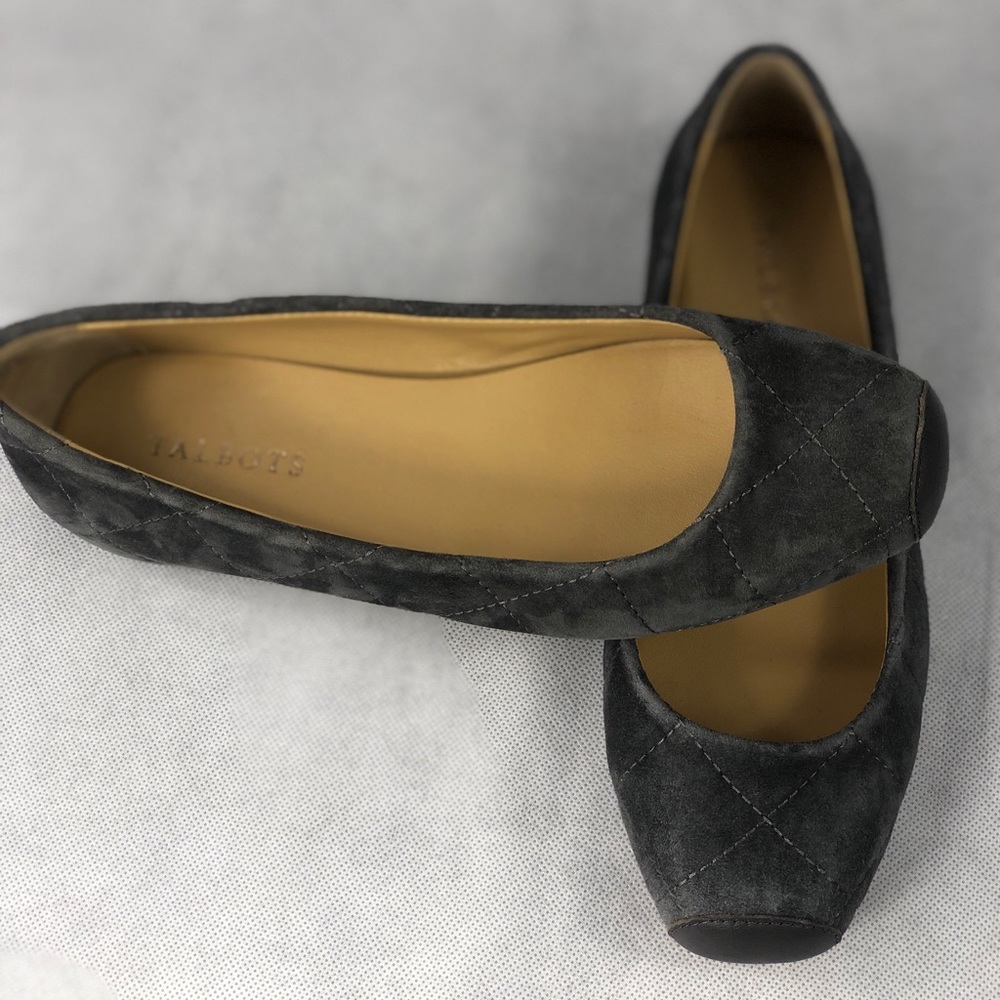 Grey Talbots flats. Micro suede. Size 7.